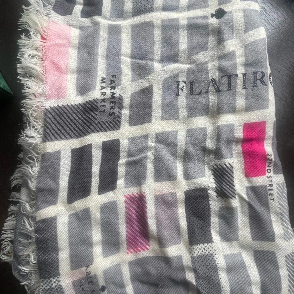 Kate Spade NYC Scarf - Picture 9 of 9